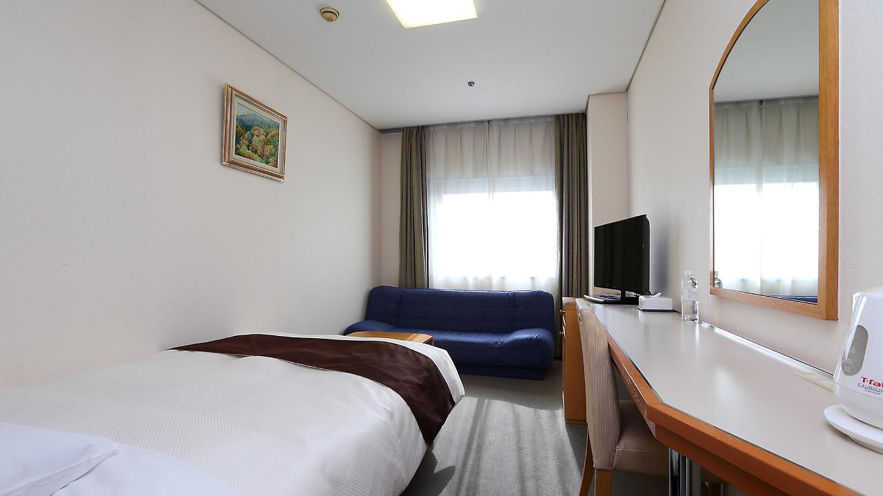 Fukuoka Recent Hotel Buitenkant foto