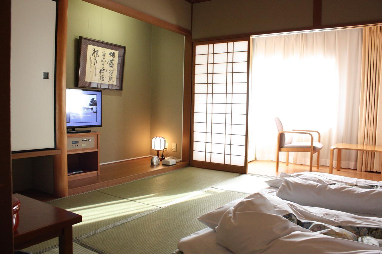 Fukuoka Recent Hotel Buitenkant foto