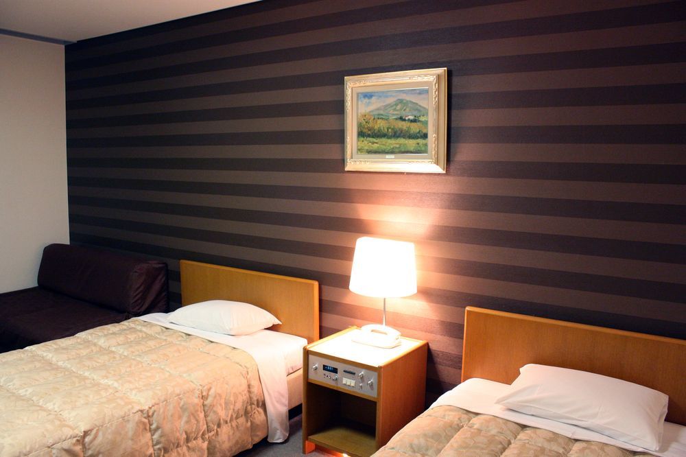 Fukuoka Recent Hotel Buitenkant foto