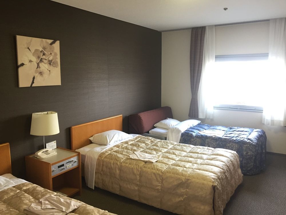 Fukuoka Recent Hotel Buitenkant foto